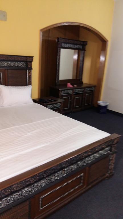 Grace View Guest House Lahore Exterior foto